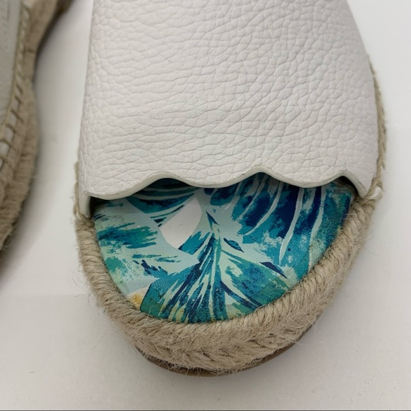 J. McLaughlin White Scalloped Pebbled Leather Tropical Espadrille Slide Sandals - Picture 9 of 11
